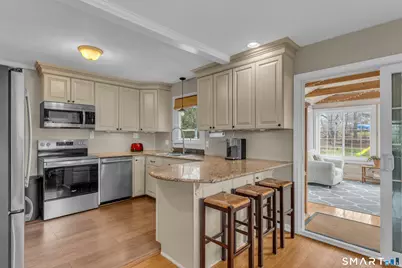 82 Raymond Road, Guilford, CT 06437 - Photo 9