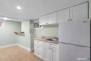 48 Lockwood Ave, Stamford, CT 06902 - Photo 25