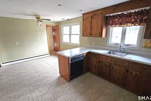 11 Allison Rd, Vernon, CT 06066 - Photo 11