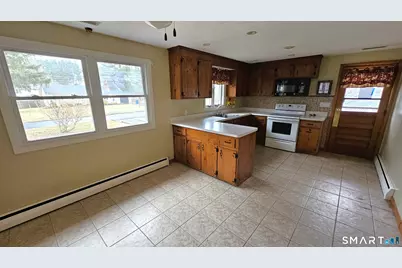 11 Allison Road, Vernon, CT 06066 - Photo 7