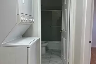 50 Greenhouse Rd, Bridgeport, CT 06606 - Photo 13