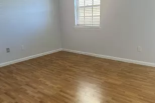 50 Greenhouse Rd, Bridgeport, CT 06606 - Photo 17