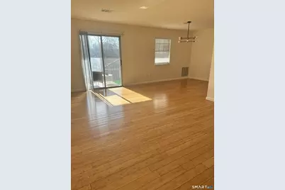 50 Greenhouse Road #33D, Bridgeport, CT 06606 - Photo 5