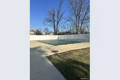 50 Greenhouse Road #33D, Bridgeport, CT 06606 - Photo 23