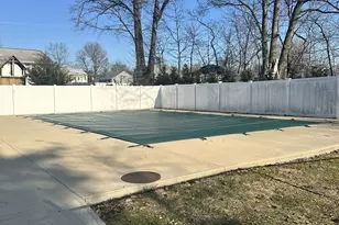 50 Greenhouse Rd, Bridgeport, CT 06606 - Photo 23