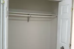 50 Greenhouse Rd, Bridgeport, CT 06606 - Photo 19