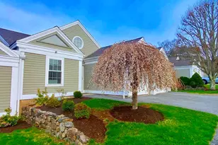 8 St George Pl, Newtown, CT 06482 - Photo 3