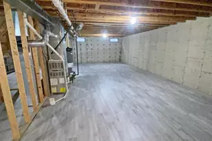 8 St George Pl, Newtown, CT 06482 - Photo 21