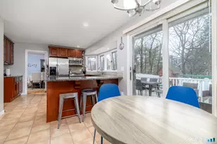 408 Strawberry Hill Ave, Stamford, CT 06902 - Photo 9