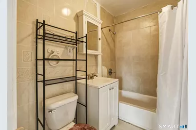 957 William Street #APT B, Bridgeport, CT 06608 - Photo 15