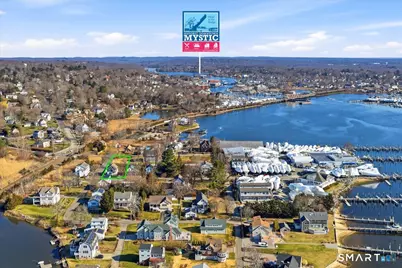 18 Maxson Street, Groton, CT 06355 - Photo 7