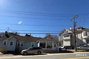 113 Bunker Hill Ave, Waterbury, CT 06708 - Photo 1