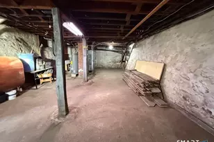 113 Bunker Hill Ave, Waterbury, CT 06708 - Photo 29