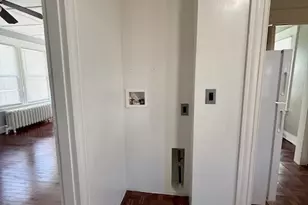 113 Bunker Hill Ave, Waterbury, CT 06708 - Photo 21