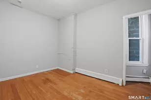 584 Kossuth St, Bridgeport, CT 06608 - Photo 7