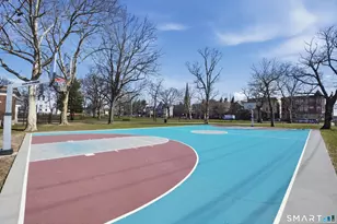 584 Kossuth St, Bridgeport, CT 06608 - Photo 33