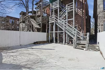 584 Kossuth Street, Bridgeport, CT 06608 - Photo 27