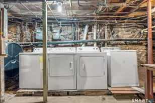 301 Queen St, Bristol, CT 06010 - Photo 25