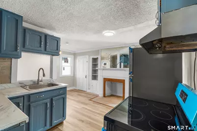 301 Queen Street, Bristol, CT 06010 - Photo 9