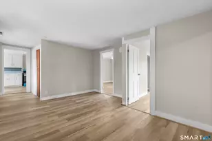 301 Queen St, Bristol, CT 06010 - Photo 15