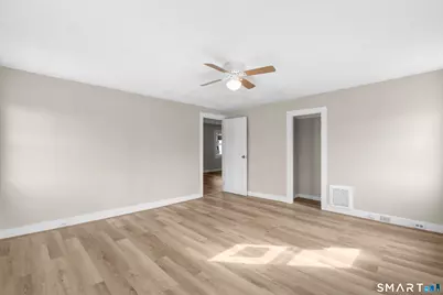 301 Queen Street, Bristol, CT 06010 - Photo 19