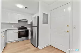 468 Main St, East Lyme, CT 06357 - Photo 23