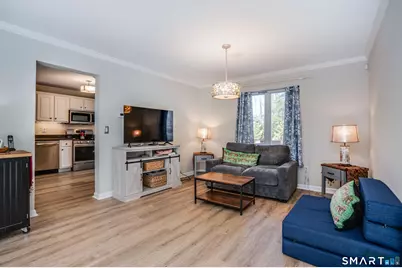 284 Castlewood Drive #284, Bloomfield, CT 06002 - Photo 11