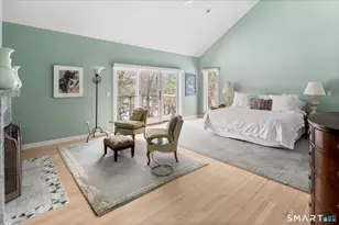 215 S Lake Dr, Stamford, CT 06903 - Photo 17