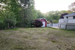 25 Marion Dr, East Lyme, CT 06333 - Photo 11