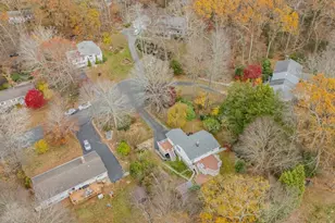 25 Marion Dr, East Lyme, CT 06333 - Photo 33