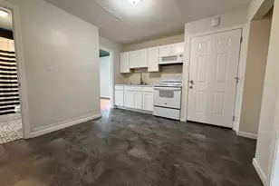 244 Main St, Manchester, CT 06042 - Photo 5