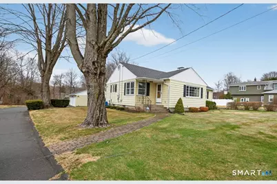 238 West Street, Southington, CT 06479 - Photo 1