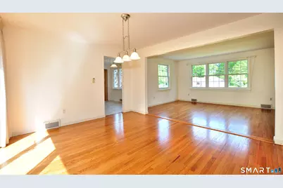 37 Pilgrim Drive, Windsor, CT 06095 - Photo 9