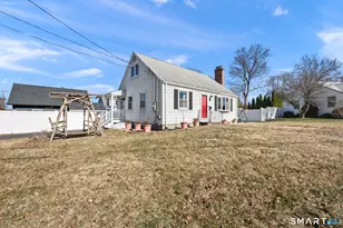 46 Piper Brook Ave, Newington, CT 06111 - Photo 3