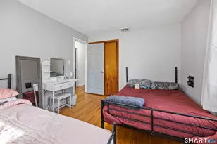 181 Decicco Rd, Waterbury, CT 06705 - Photo 17