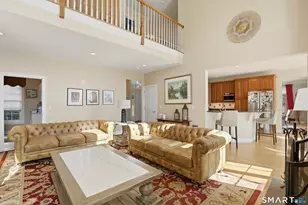 10 Briarwood Ln, Newtown, CT 06470 - Photo 3