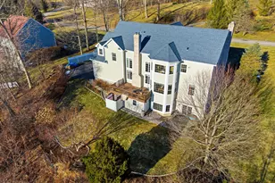 10 Briarwood Ln, Newtown, CT 06470 - Photo 39