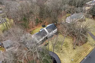 134 Old Mill Rd, Avon, CT 06001 - Photo 3