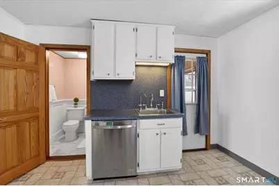 19 Dean Avenue, East Windsor, CT 06088 - Photo 17