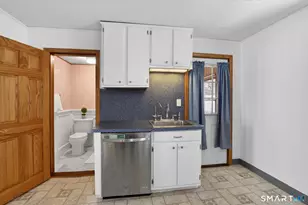 19 Dean Ave, East Windsor, CT 06088 - Photo 17