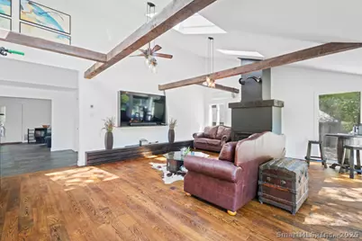 564 Hubbard Road, Killingly, CT 06239 - Photo 11