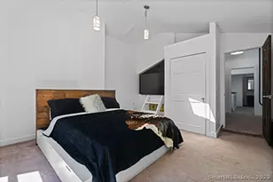 564 Hubbard Rd, Killingly, CT 06241 - Photo 25