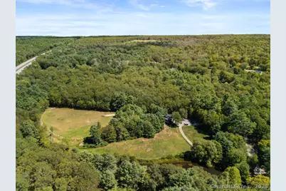 564 Hubbard Road, Killingly, CT 06239 - Photo 5