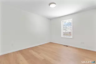 281 Traverse St, Waterbury, CT 06704 - Photo 23