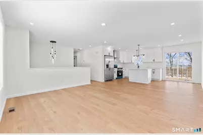 281 Traverse Street, Waterbury, CT 06704 - Photo 19