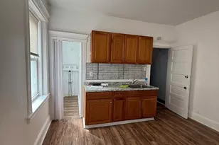 175 Read St, Bridgeport, CT 06607 - Photo 9