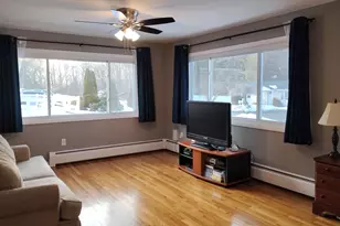 183 Amity St, Meriden, CT 06450 - Photo 17