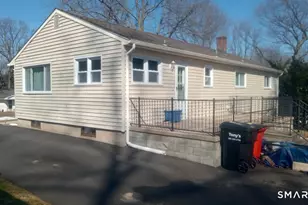 183 Amity St, Meriden, CT 06450 - Photo 7