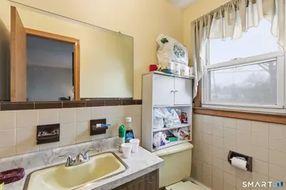 3 Vernon Street, West Haven, CT 06516 - Photo 5