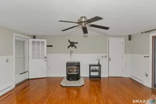 73 Laurel St, Enfield, CT 06082 - Photo 19